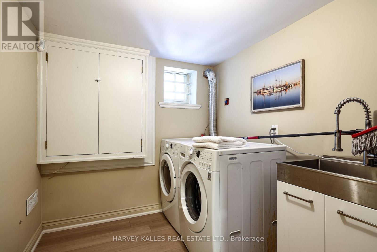 30 WALDER AVENUE - 43