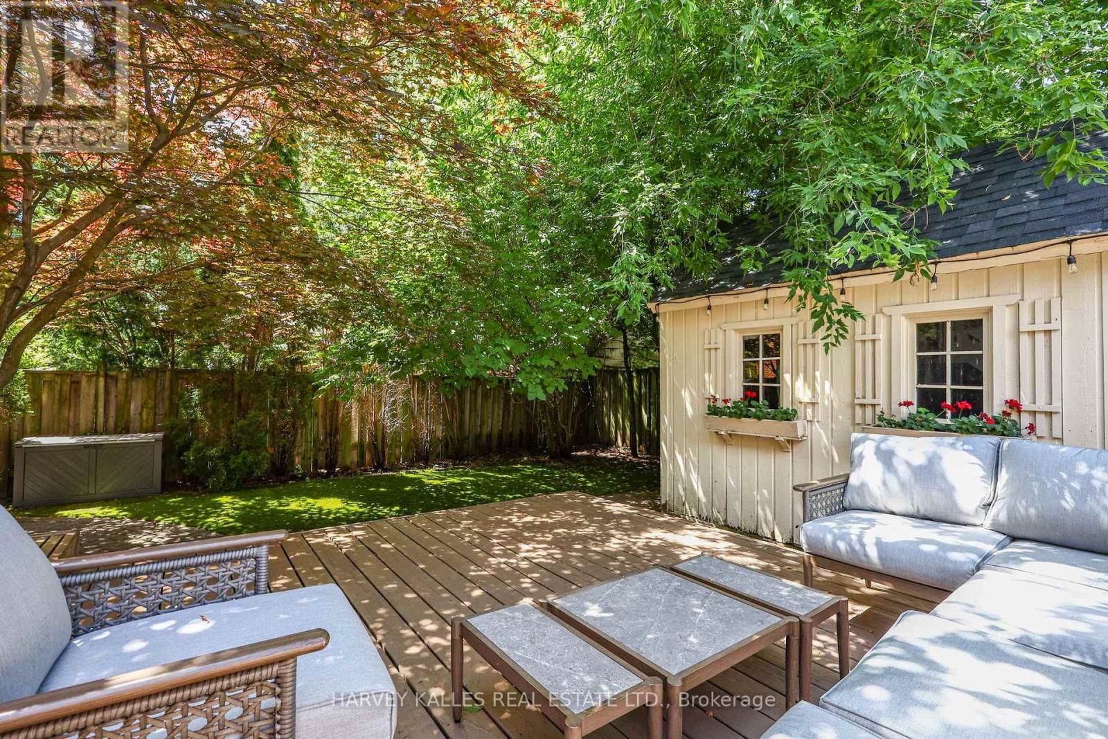 30 WALDER AVENUE - 49