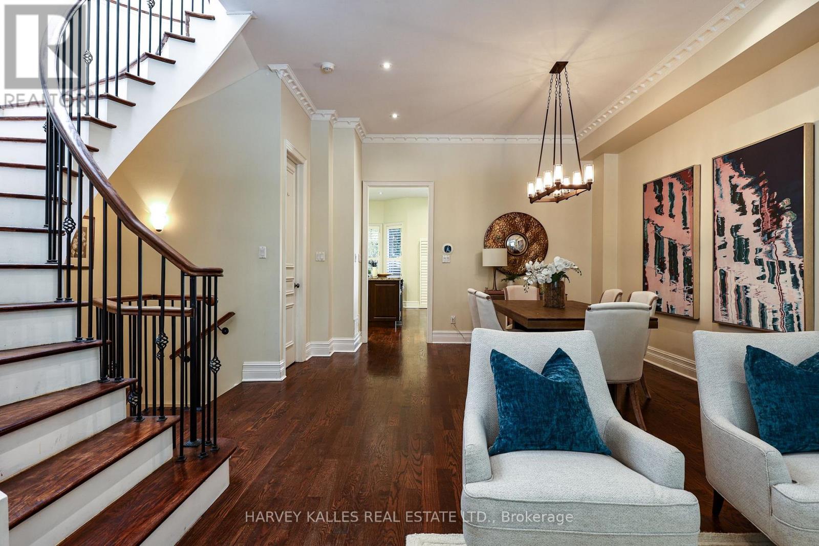 30 WALDER AVENUE - 9