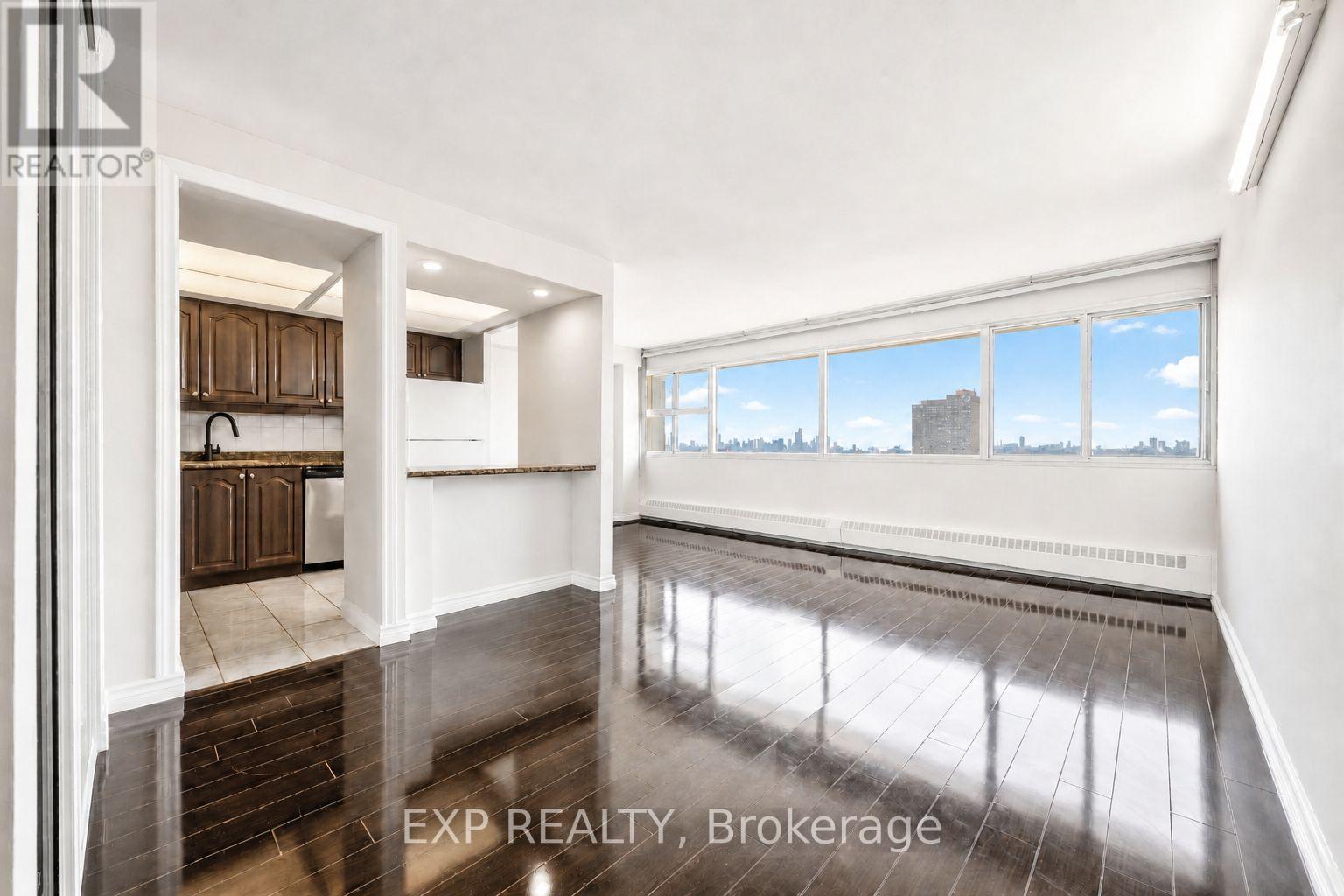 living dining kitchen