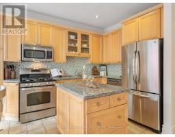 Bedroom 4 - 255 Cocksfield Avenue, Toronto, ON M3H3T6 Photo 12