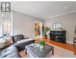 255 Cocksfield Avenue, Toronto, ON M3H3T6 Photo 18