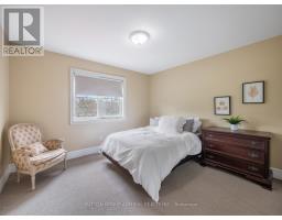 255 Cocksfield Avenue, Toronto, ON M3H3T6 Photo 30