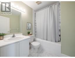 255 Cocksfield Avenue, Toronto, ON M3H3T6 Photo 32