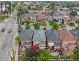 255 Cocksfield Avenue, Toronto, ON M3H3T6 Photo 38