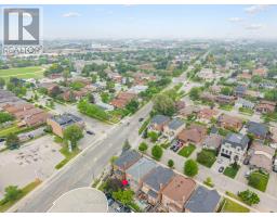 255 Cocksfield Avenue, Toronto, ON M3H3T6 Photo 44
