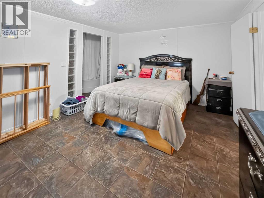 10714 100 Avenue - 17