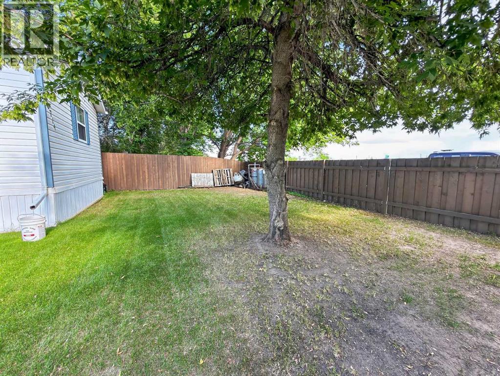 10714 100 Avenue - 20