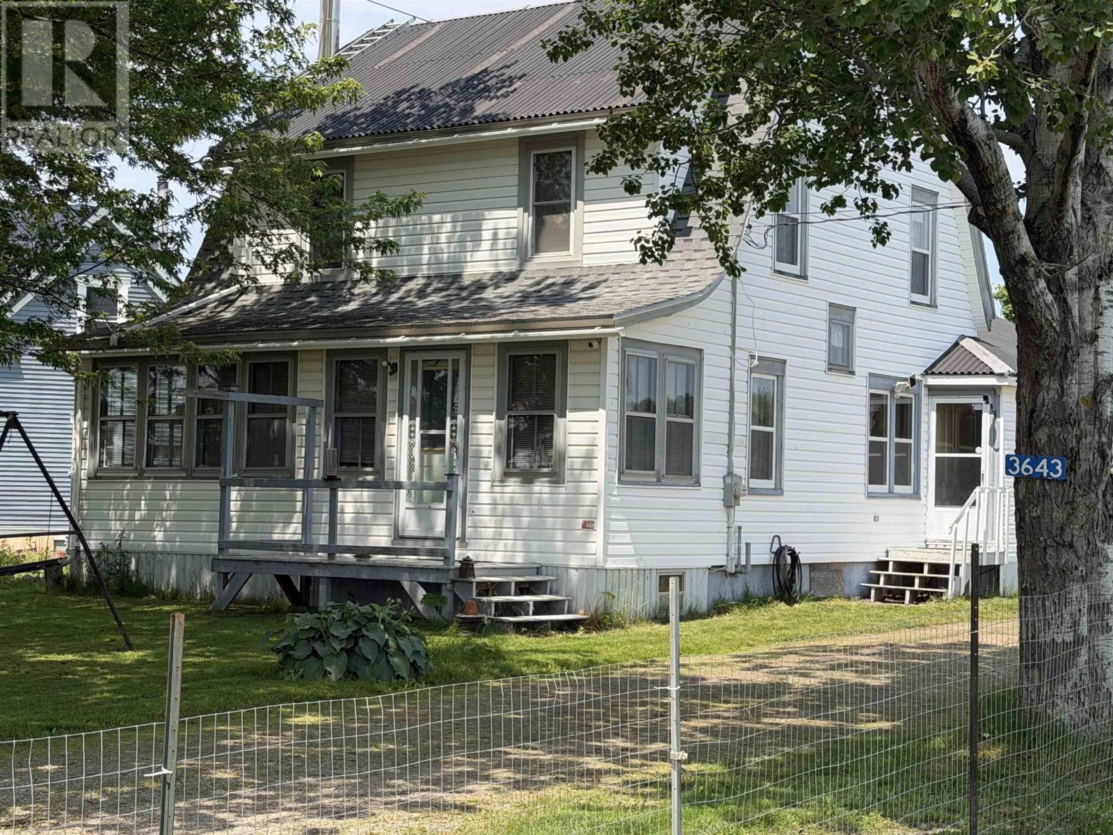 3643 Highway 209 - 1