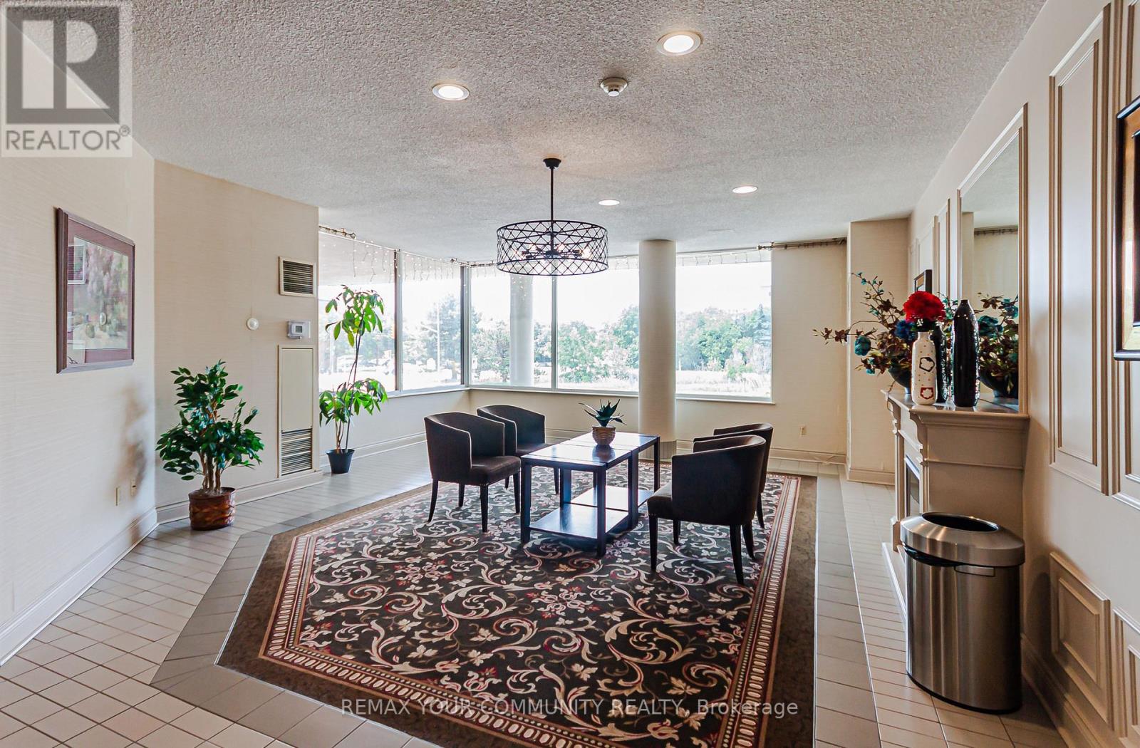 #301 326 MAJOR MACKENZIE DRIVE E - 28