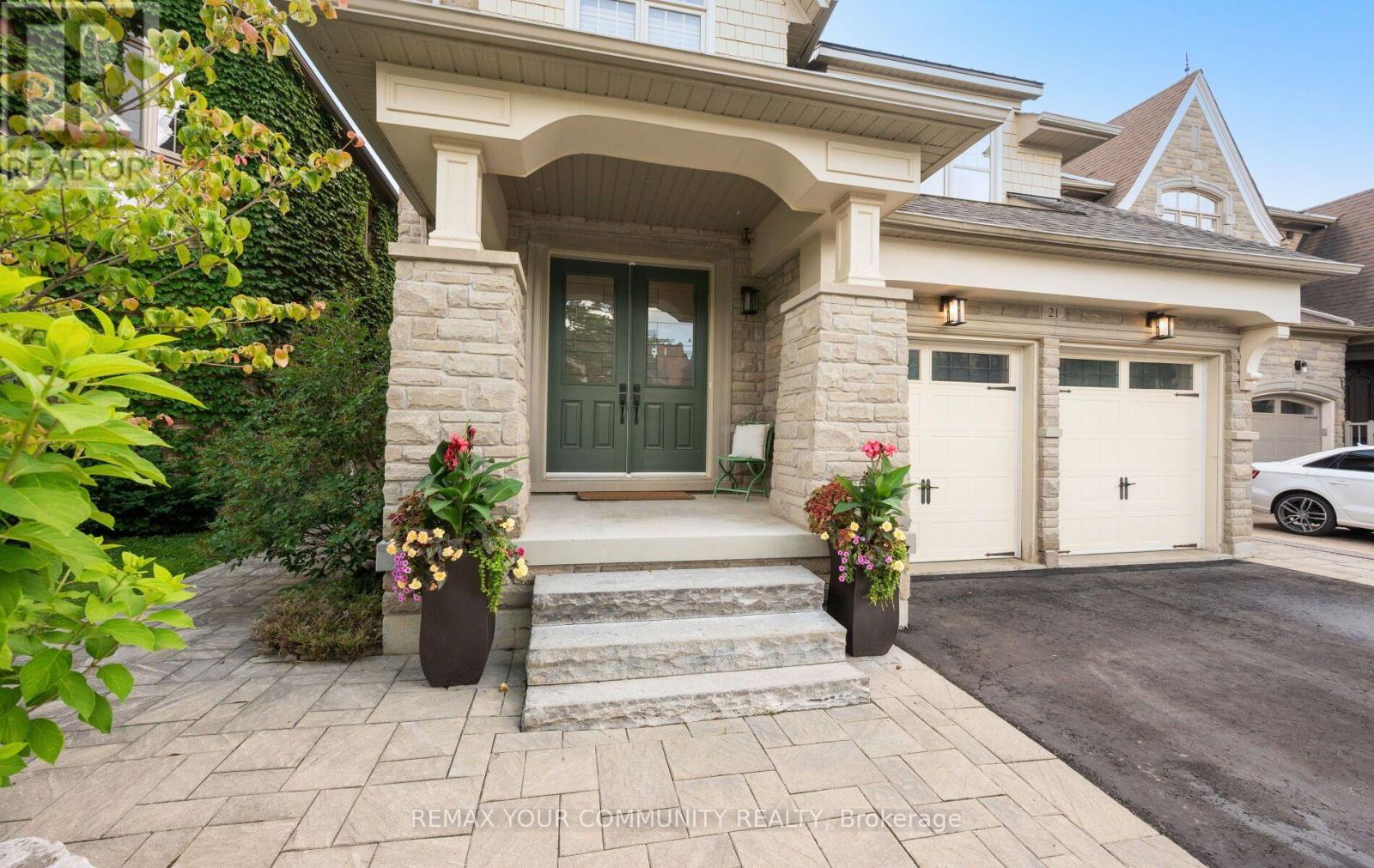 21 LILLY VALLEY CRESCENT S - 3