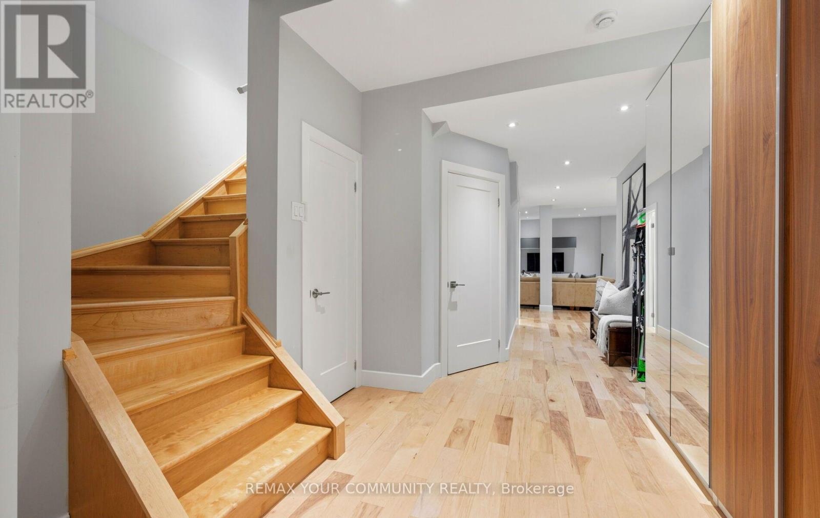 21 LILLY VALLEY CRESCENT S - 33