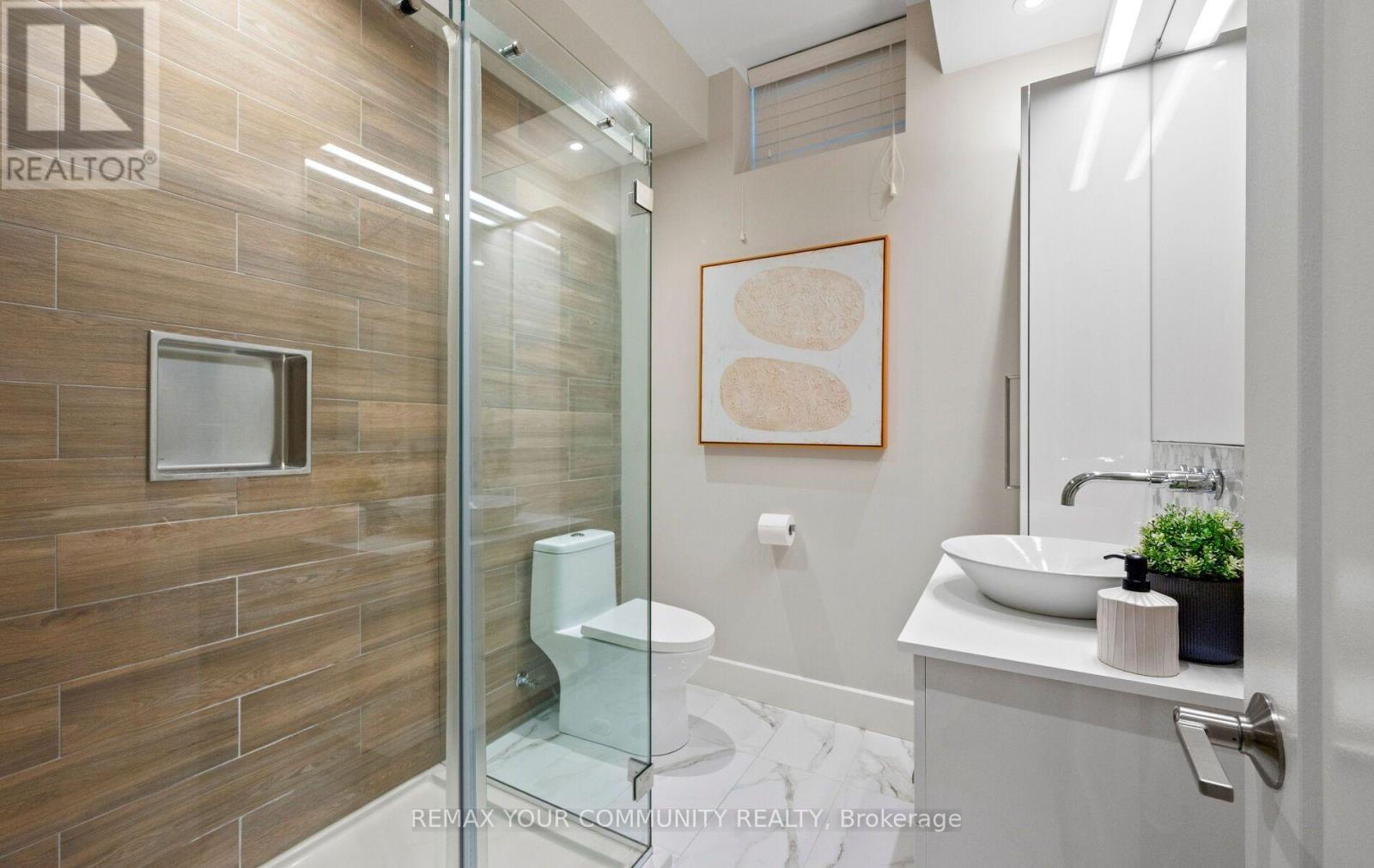 21 LILLY VALLEY CRESCENT S - 40