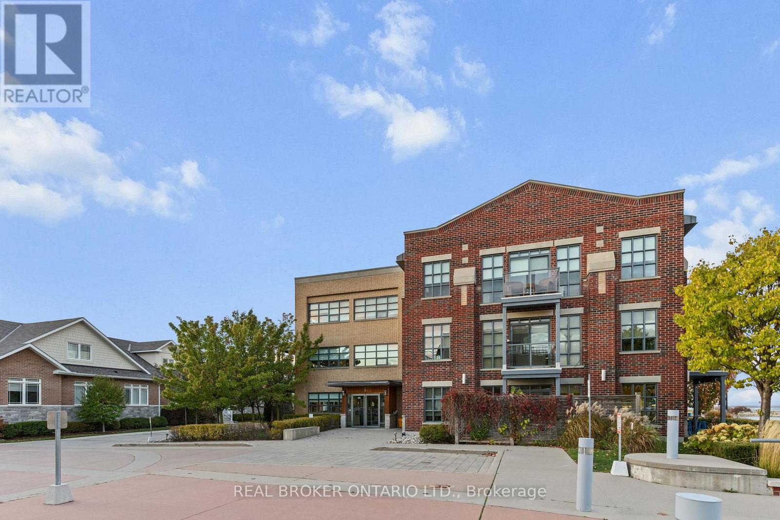 #302 1 SHIPYARD LANE - 20