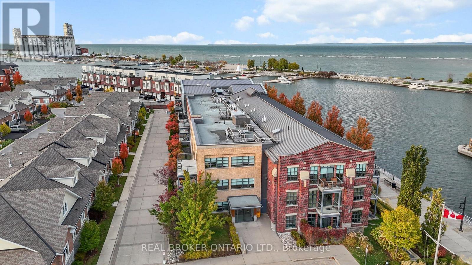 #302 1 SHIPYARD LANE - 30