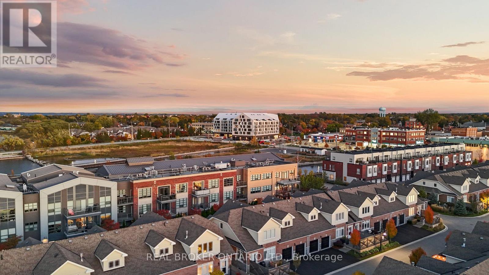 #302 1 SHIPYARD LANE - 36