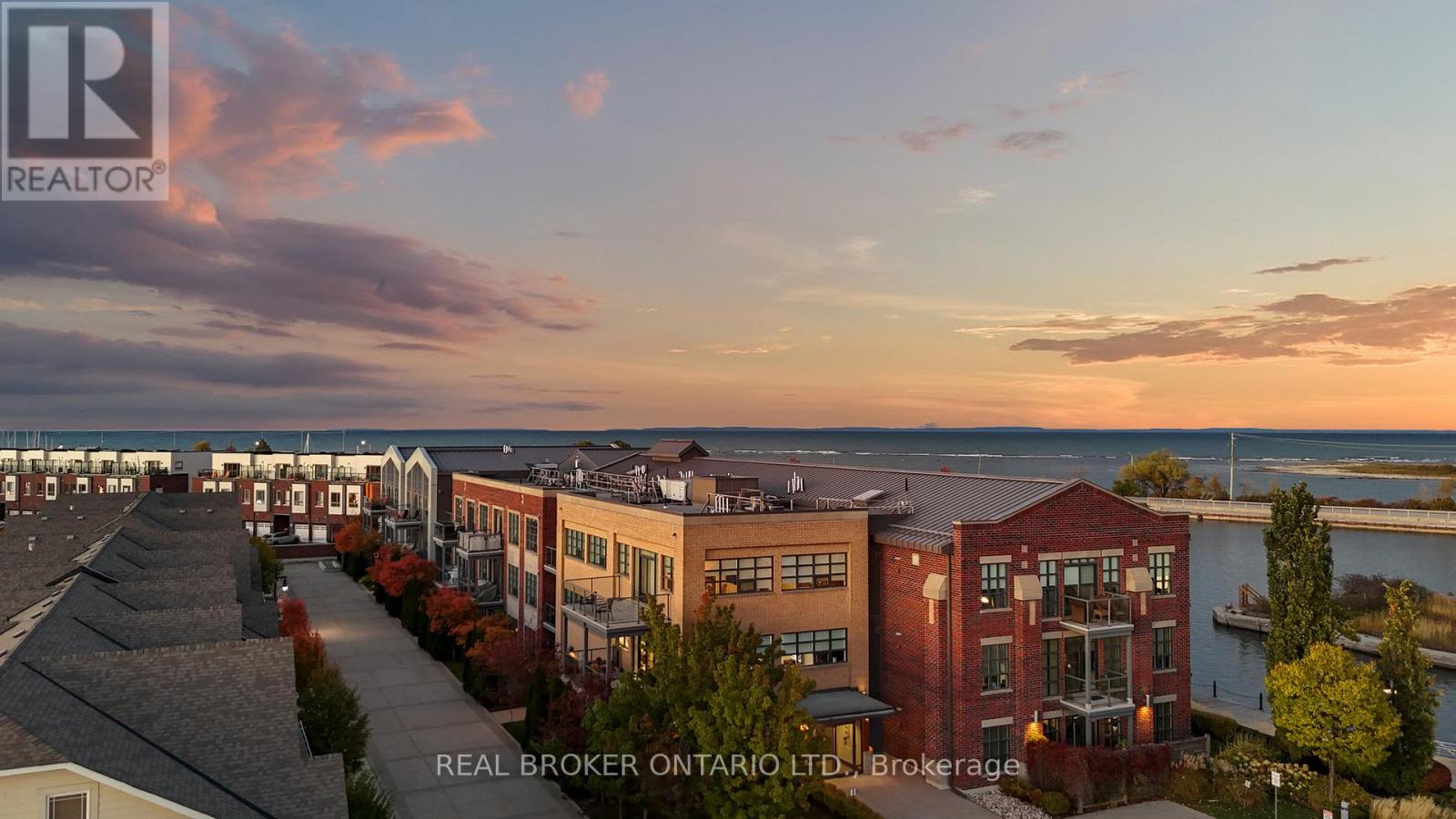 #302 1 SHIPYARD LANE - 41