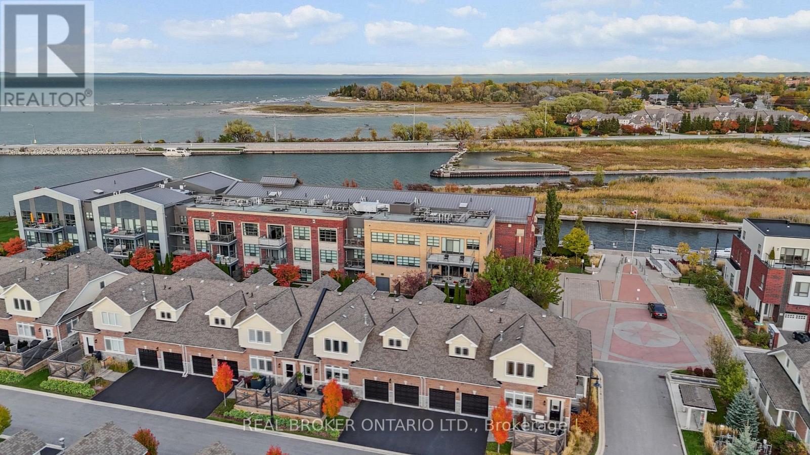 #302 1 SHIPYARD LANE - 45