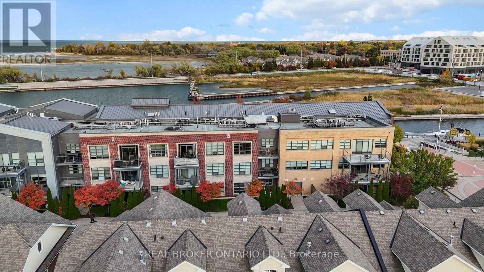 #302 1 SHIPYARD LANE - 48