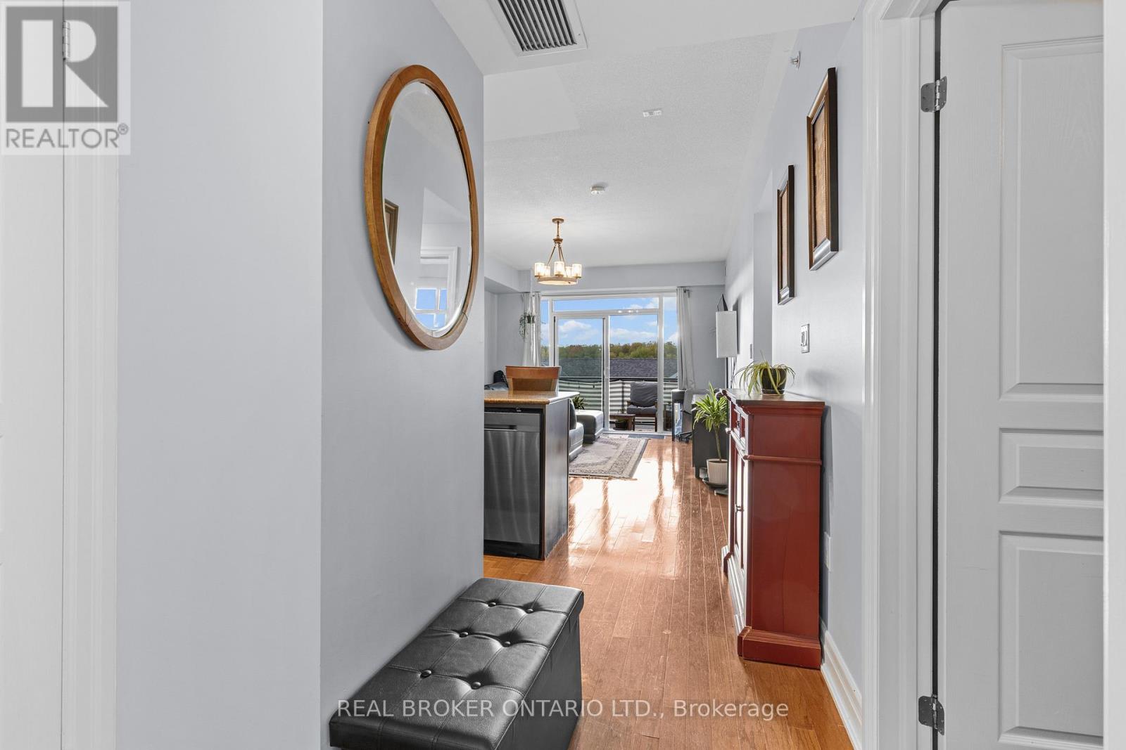 #302 1 SHIPYARD LANE - 7