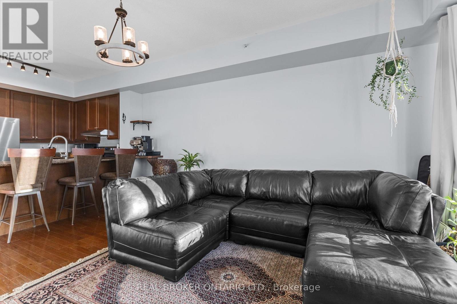 #302 1 SHIPYARD LANE - 9