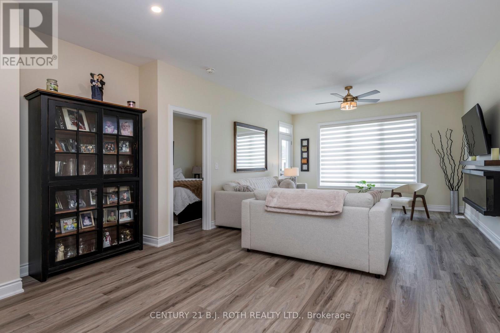 94 BRANDON AVENUE - 14