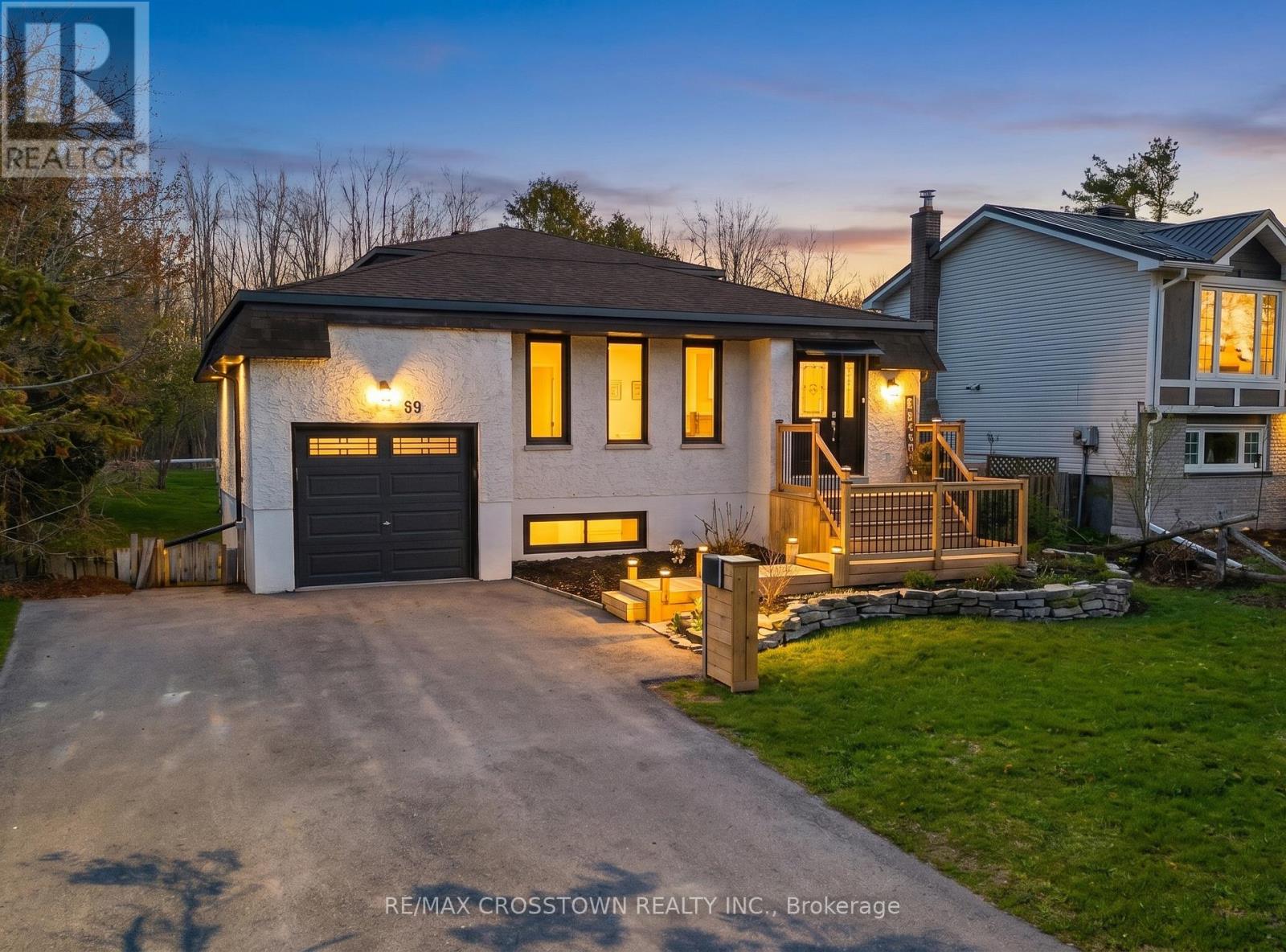 59 LANKIN BOULEVARD - 1