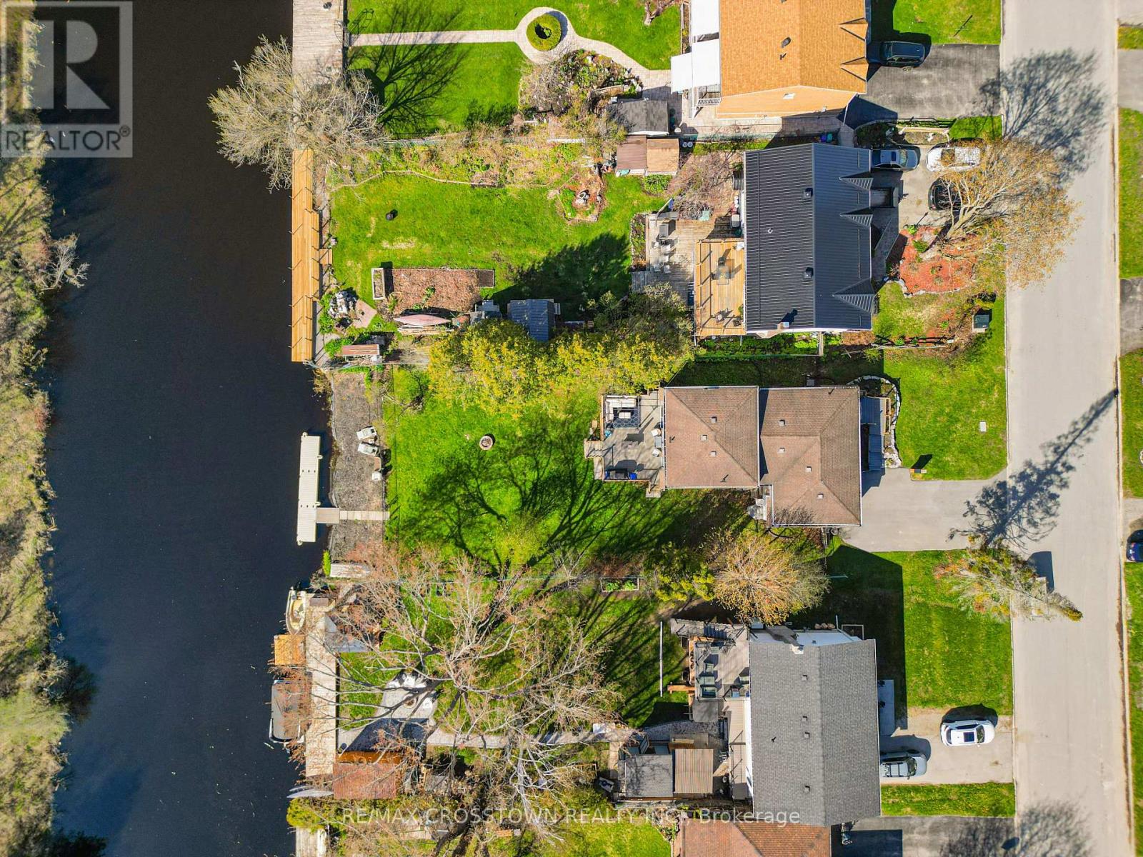59 LANKIN BOULEVARD - 21