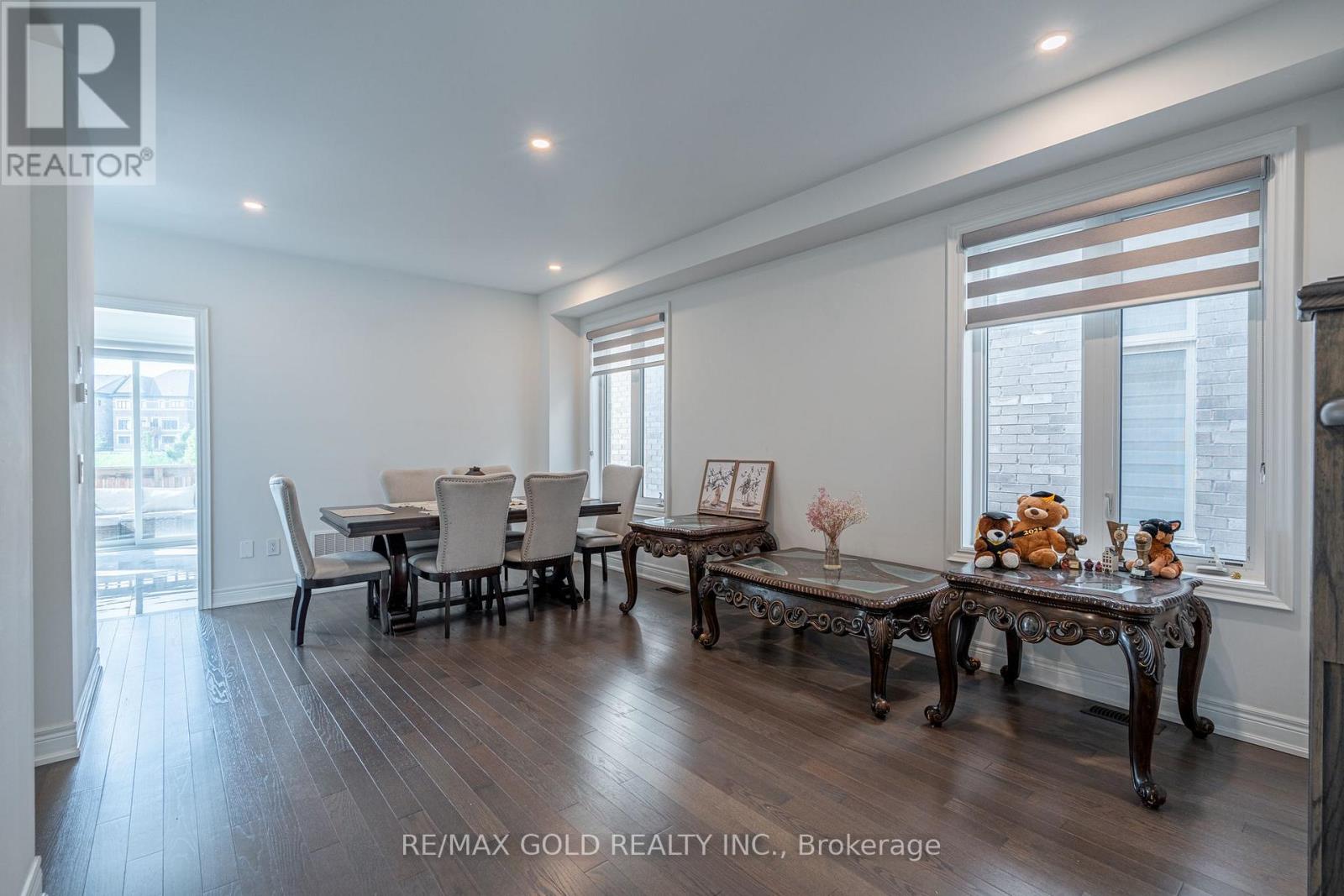 66 PUFFIN CRESCENT - 13