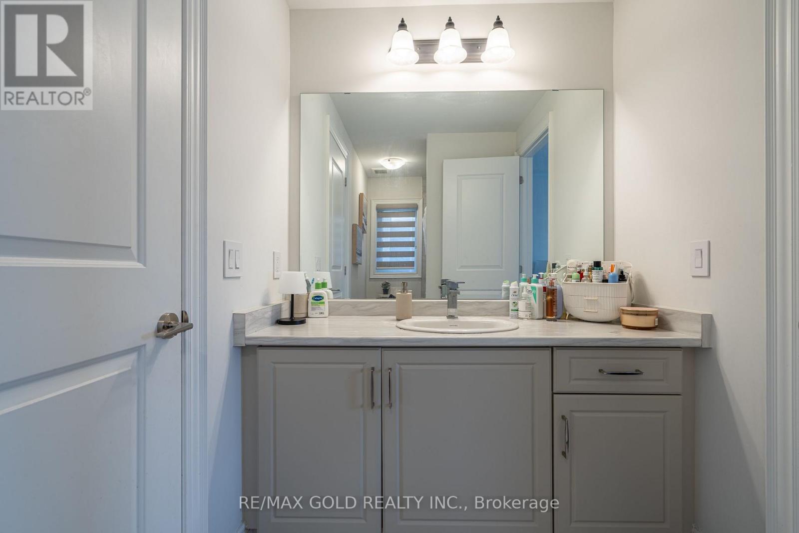 66 PUFFIN CRESCENT - 28