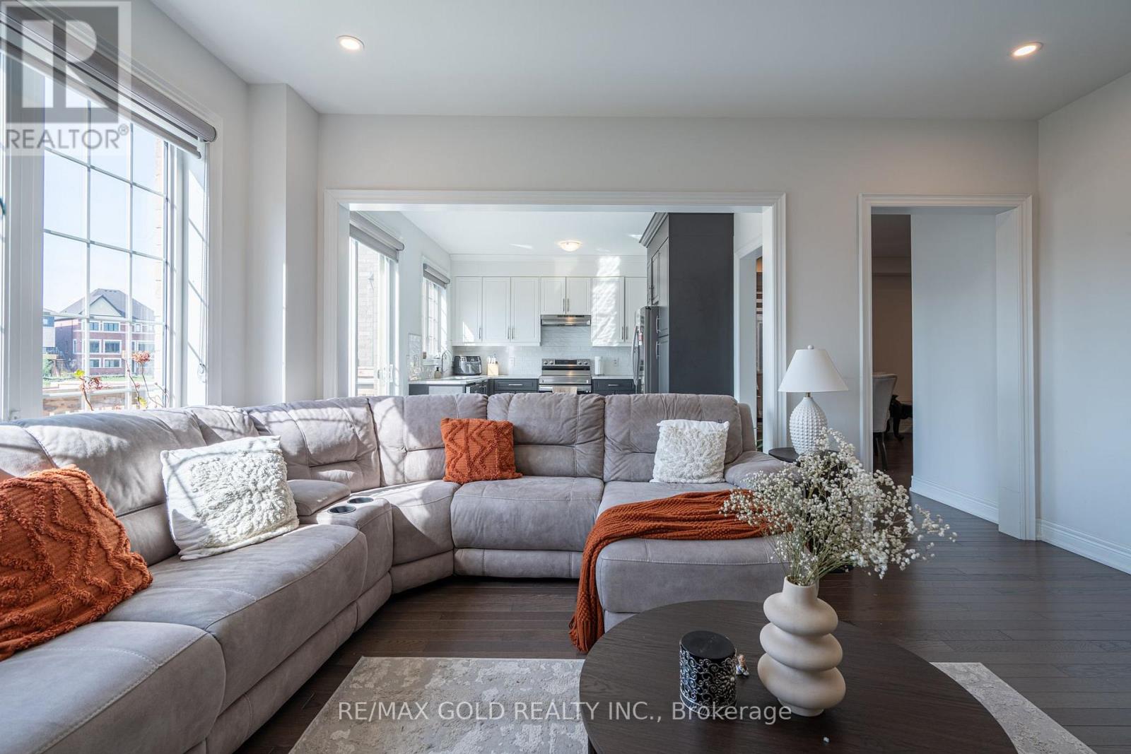 66 PUFFIN CRESCENT - 7
