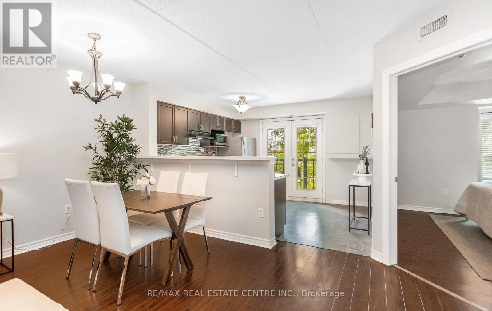 #205 1370 MAIN STREET E - 20
