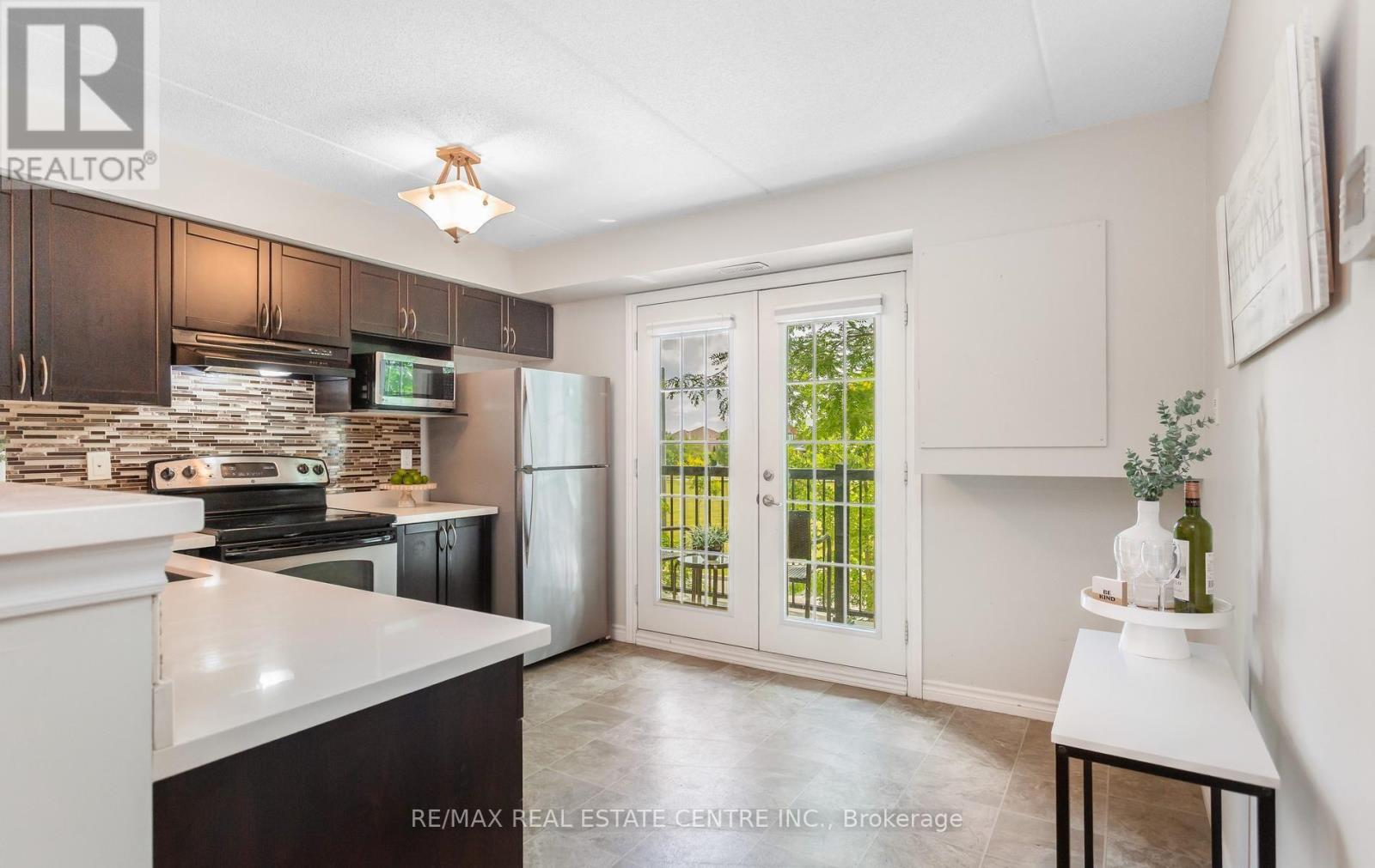 #205 1370 MAIN STREET E - 24