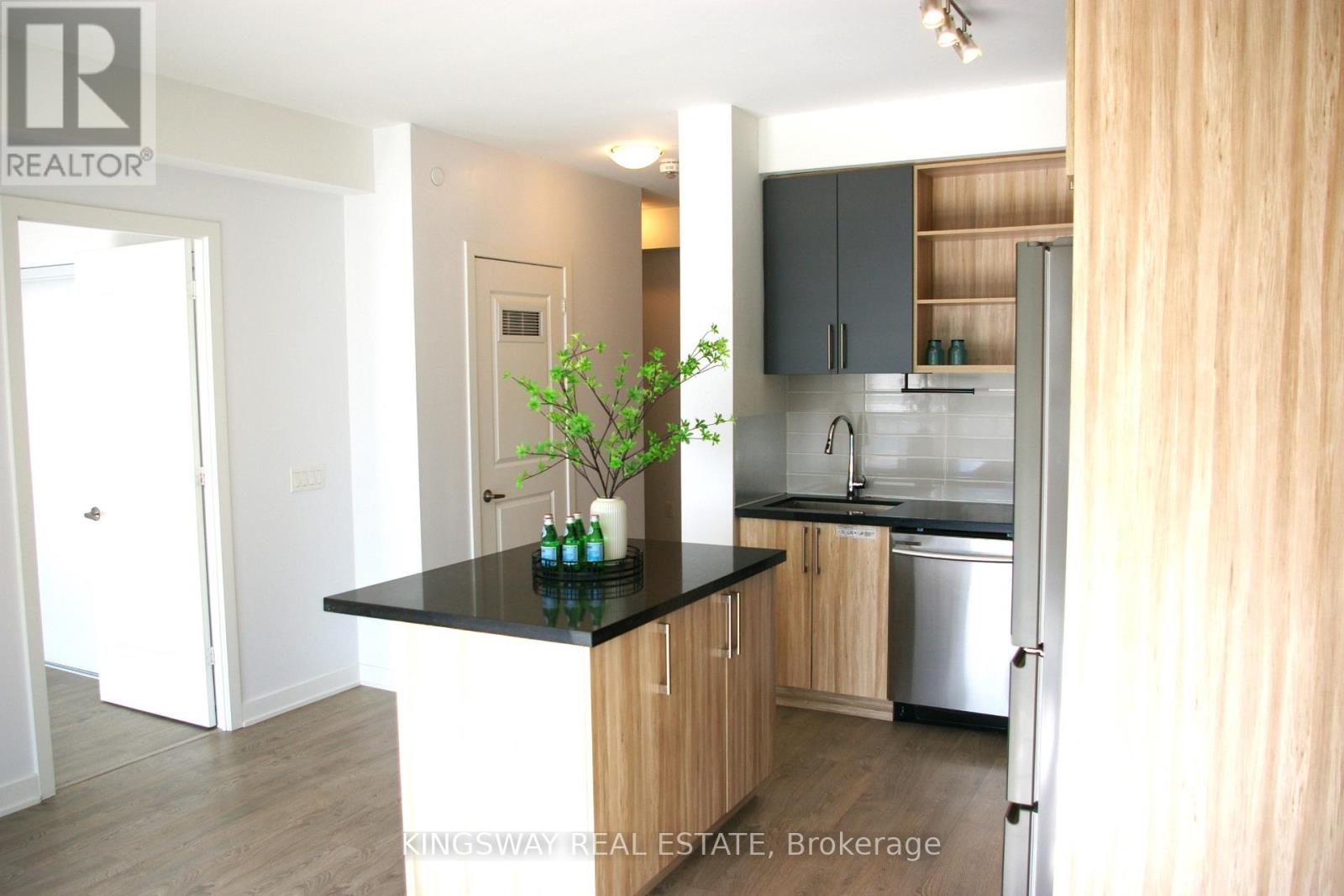 #1403 4699 GLEN ERIN DRIVE - 13
