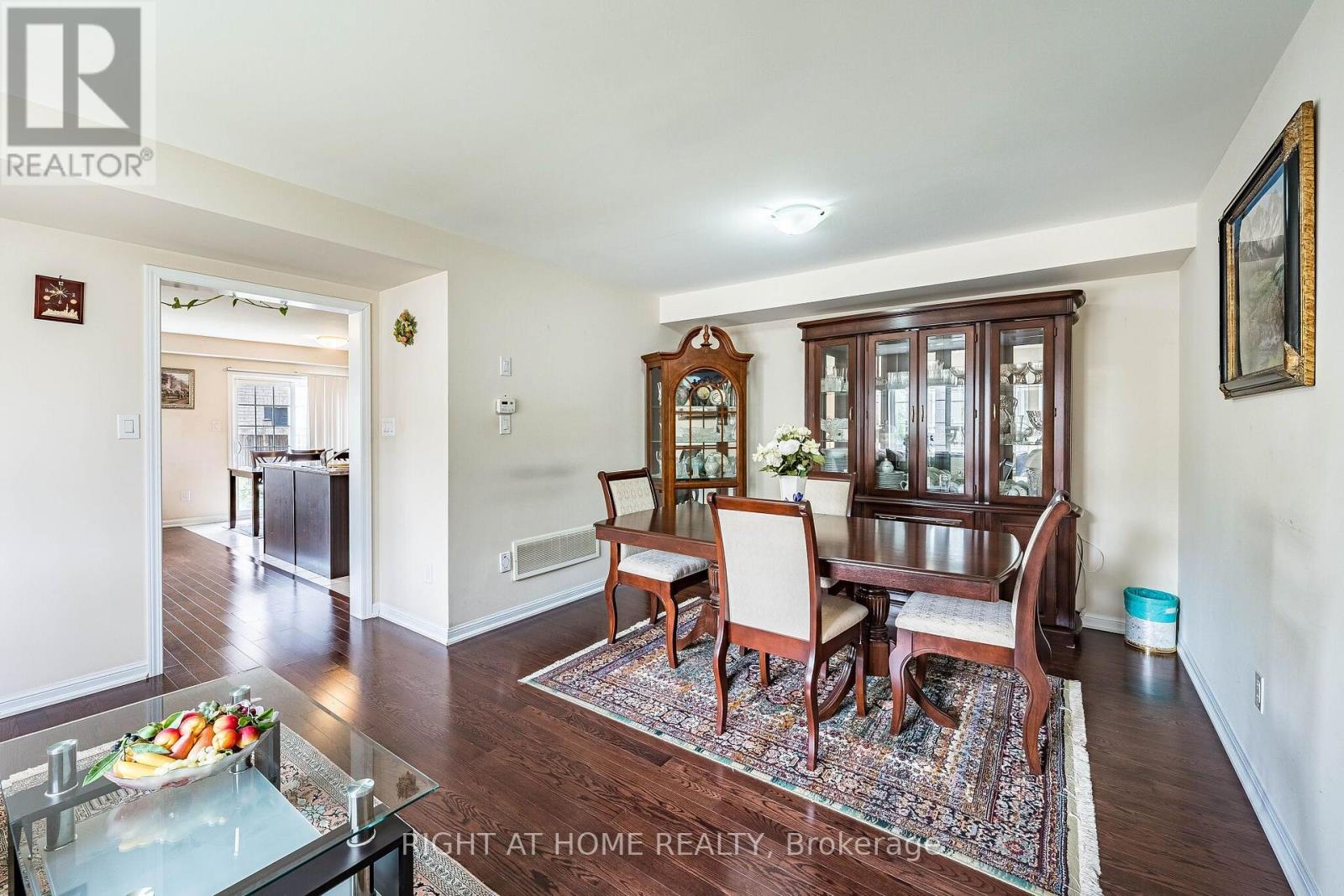 33 DREXEL ROAD - 10