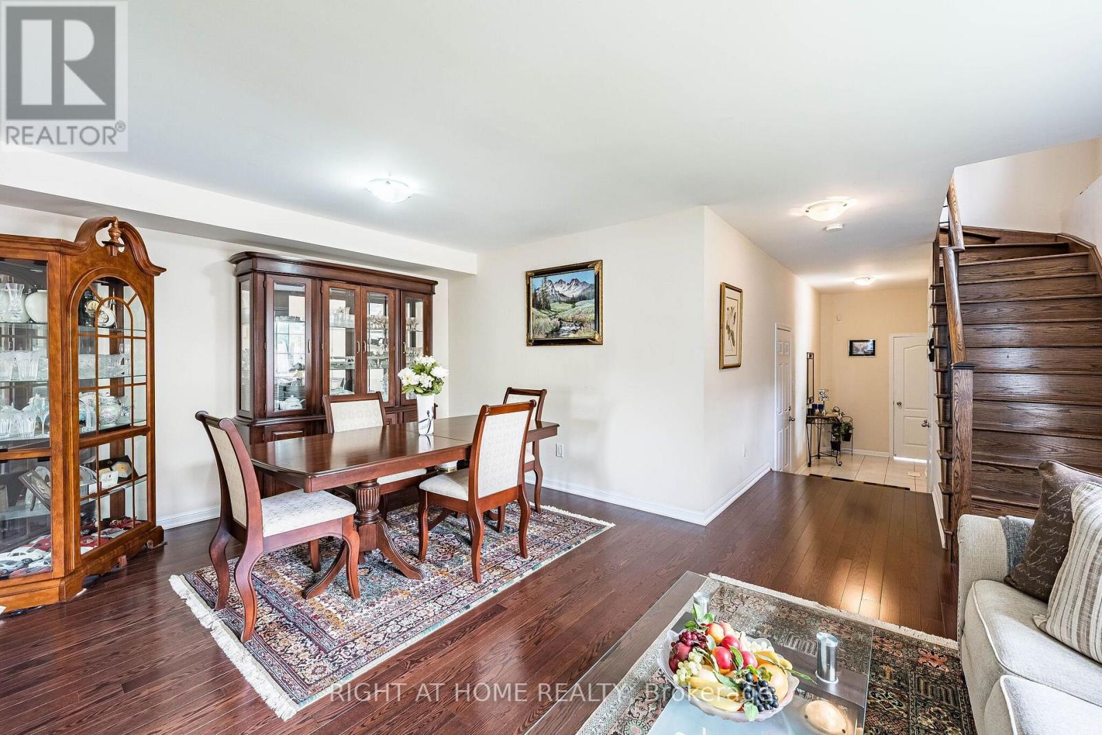 33 DREXEL ROAD - 11