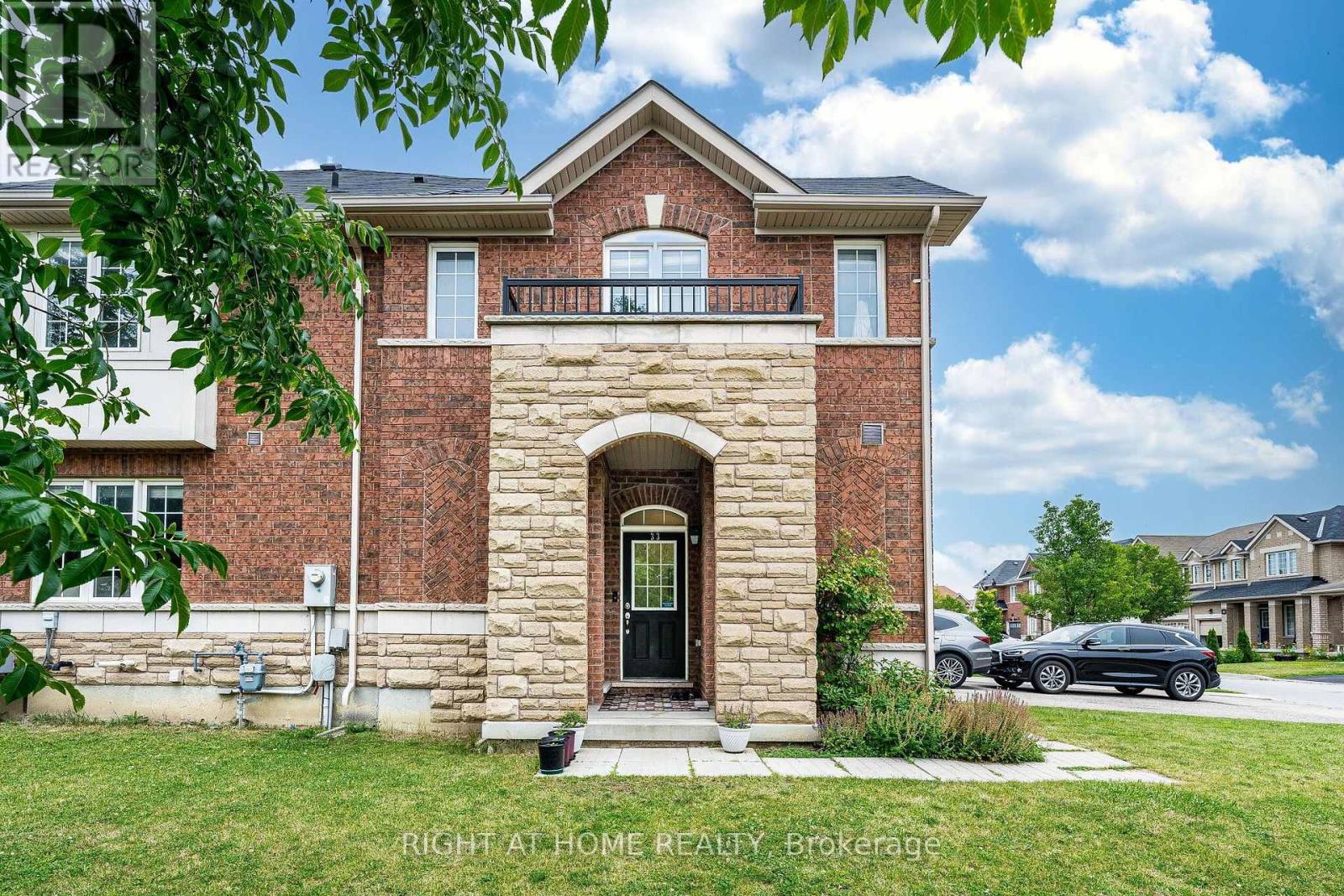 33 DREXEL ROAD - 3