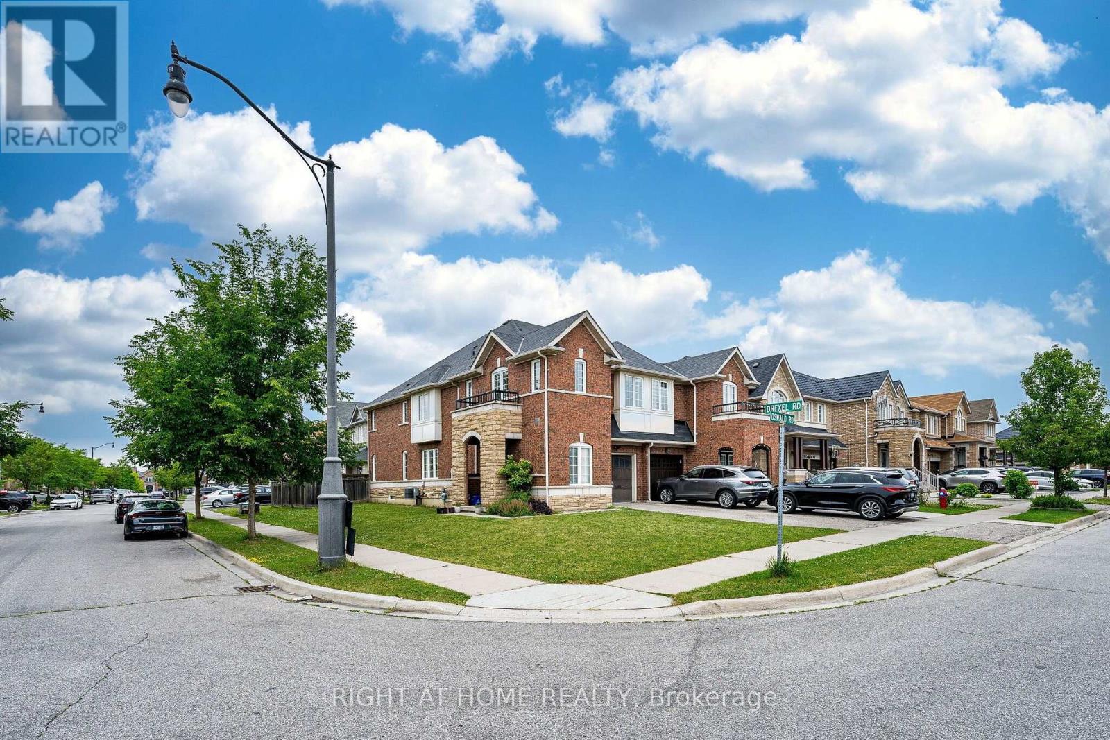 33 DREXEL ROAD - 6