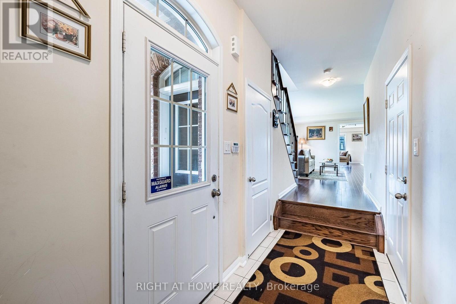 33 DREXEL ROAD - 8