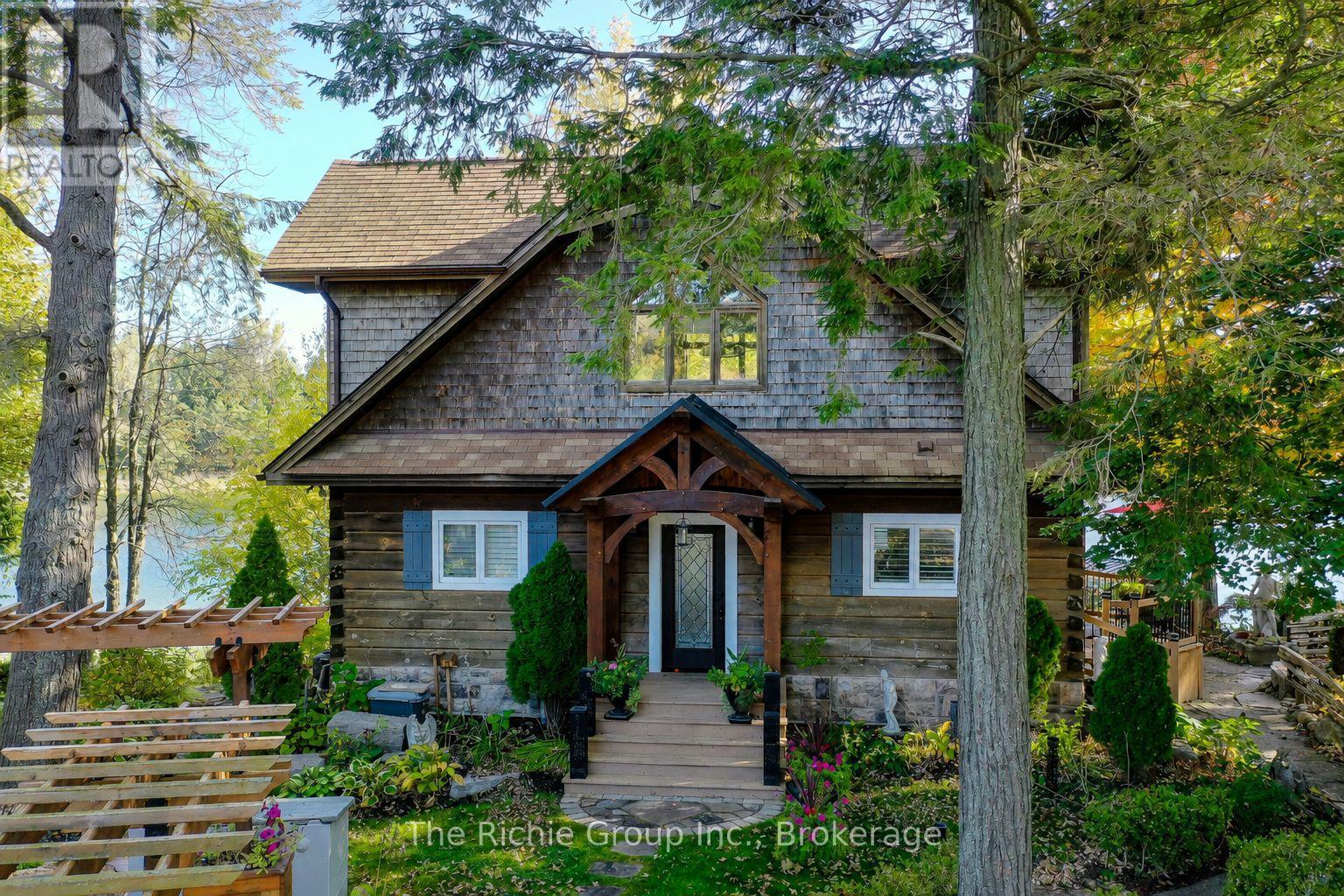 143 GREEN LAKE ROAD W - 3