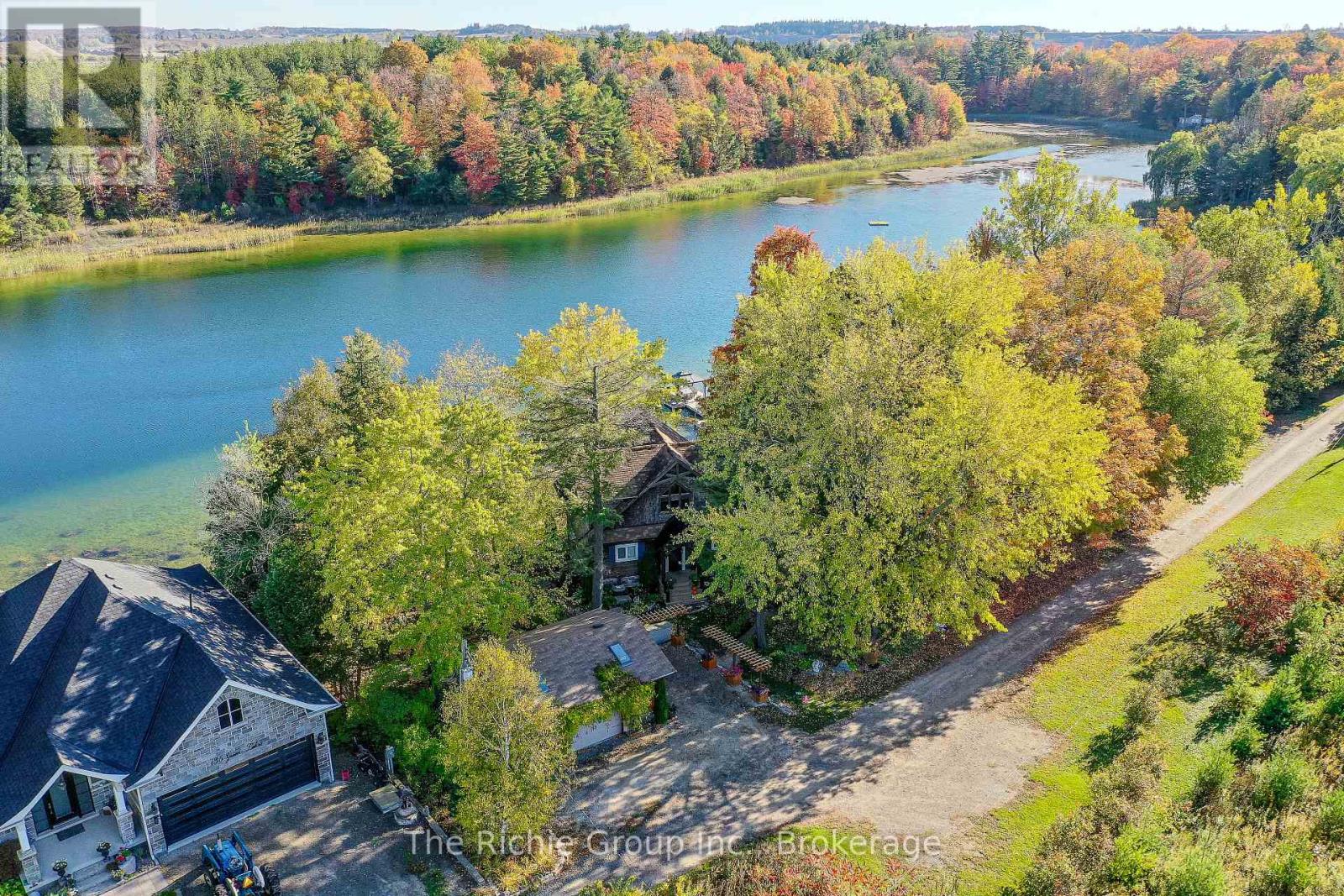 143 GREEN LAKE ROAD W - 5