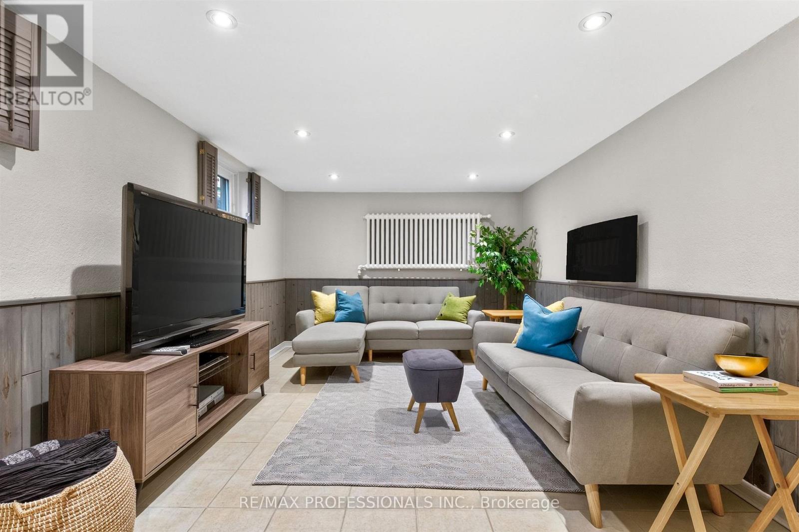 146 GOVERNMENT ROAD - 31