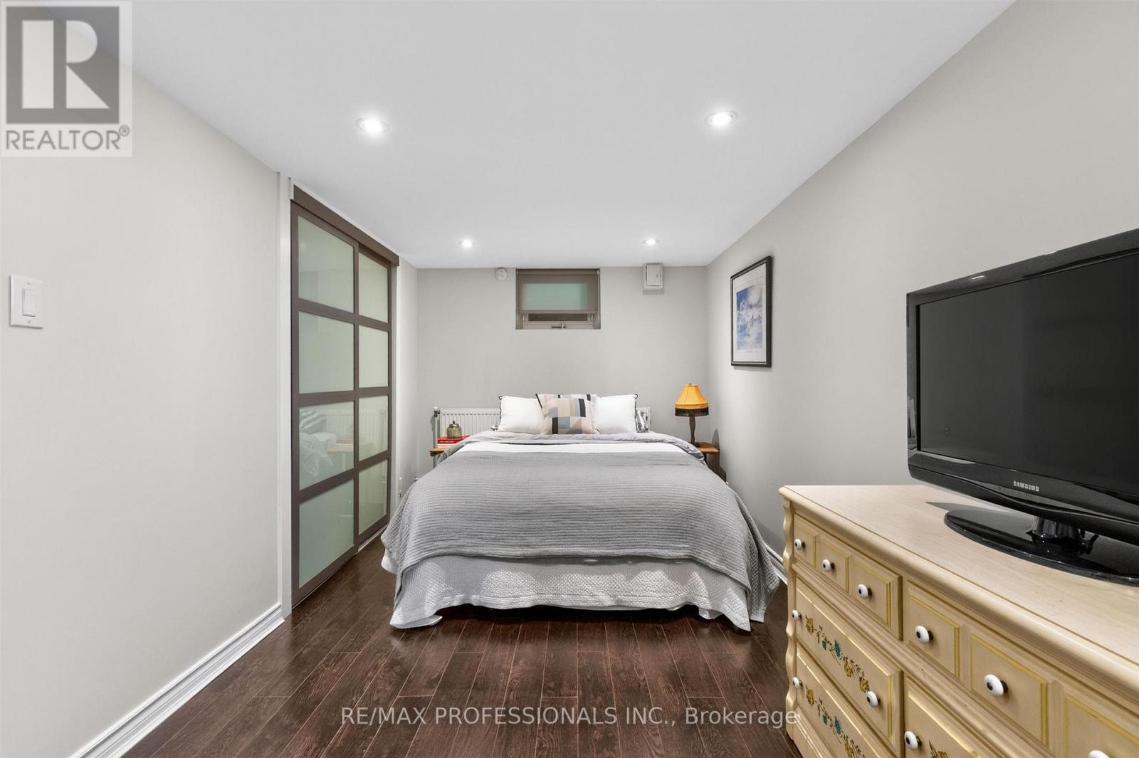 146 GOVERNMENT ROAD - 36