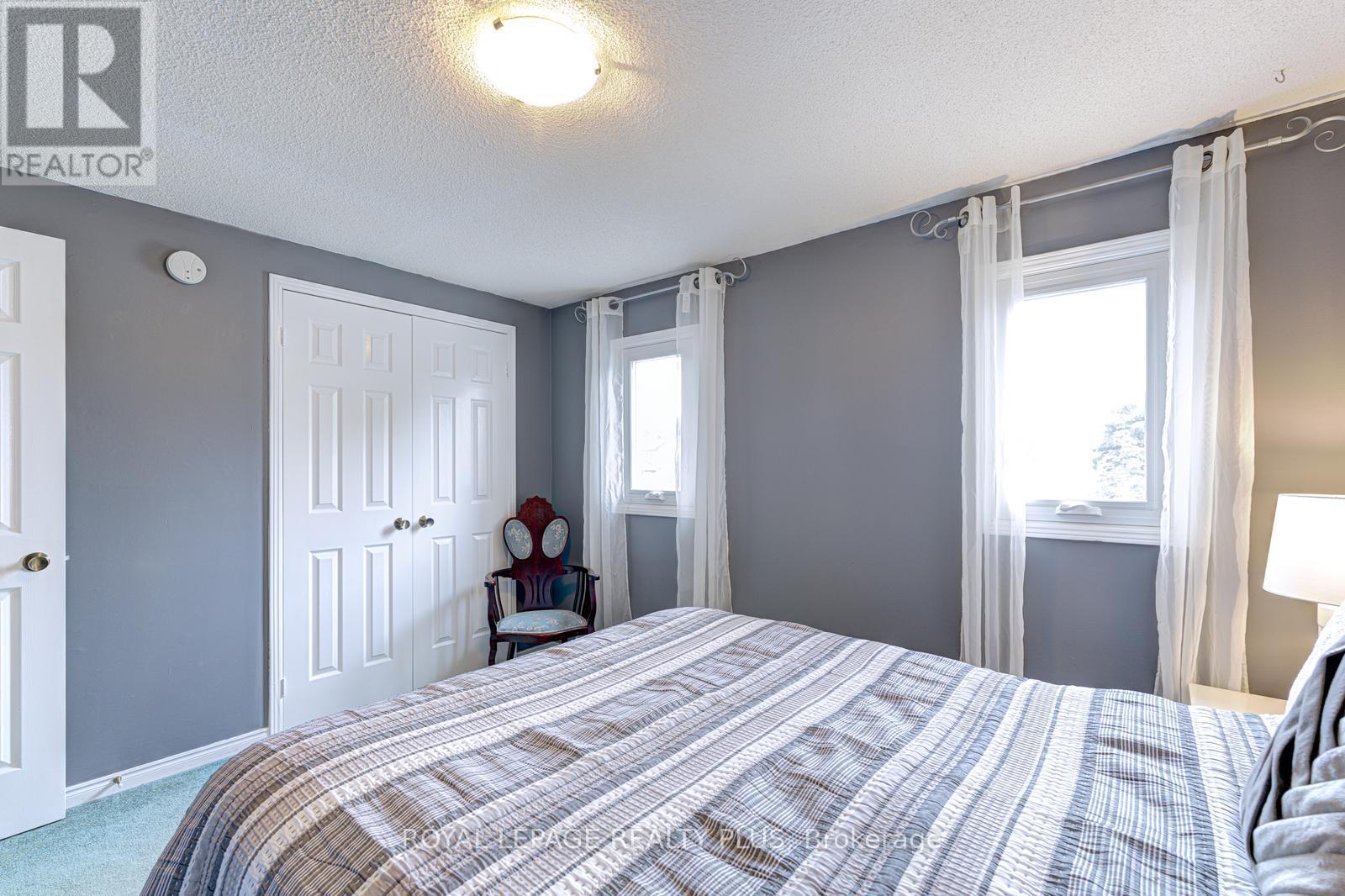 3260 BETHUNE ROAD - 28