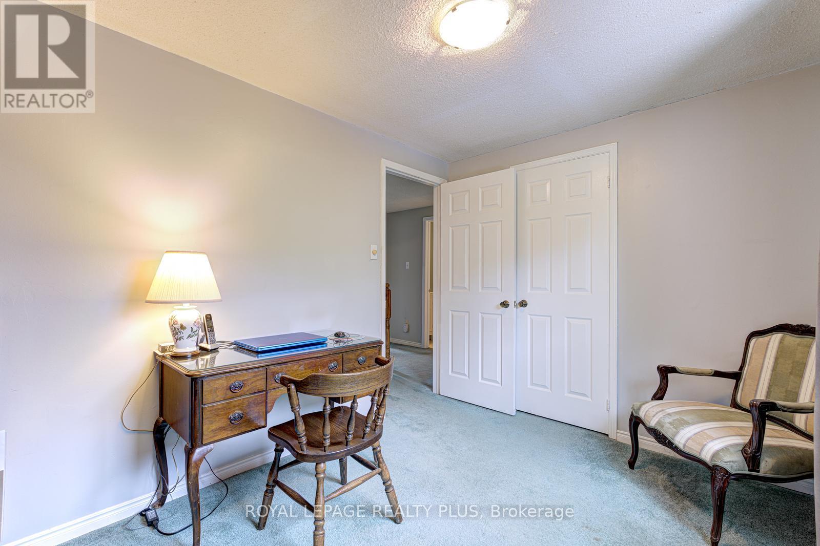3260 BETHUNE ROAD - 31