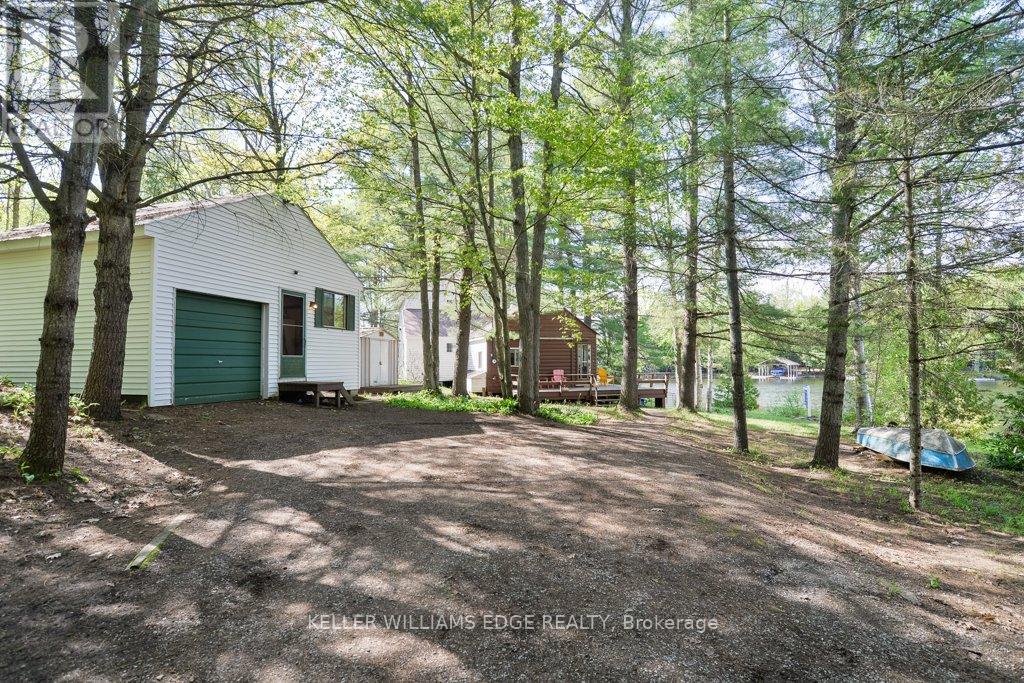 216 SMOOTH ROCK ROAD - 20