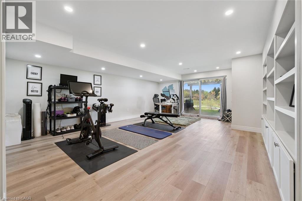 873 ROBERT FERRIE Drive - 31