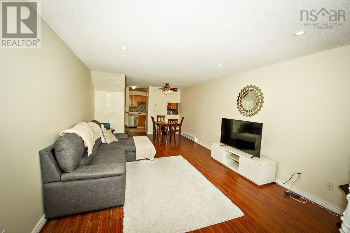 #19 4 Rose Way - 8
