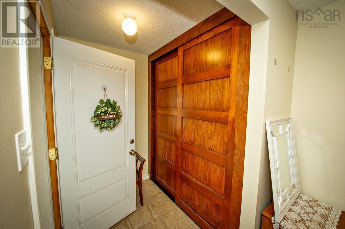 #19 4 Rose Way - 4