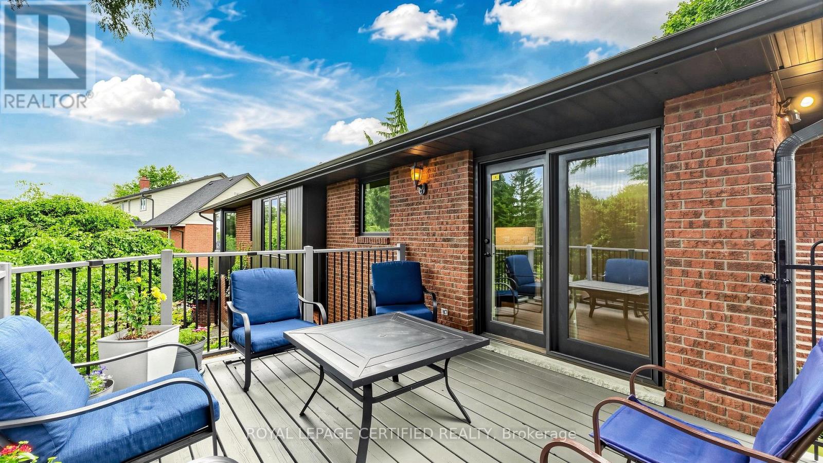 438 LEXINGTON ROAD - 20